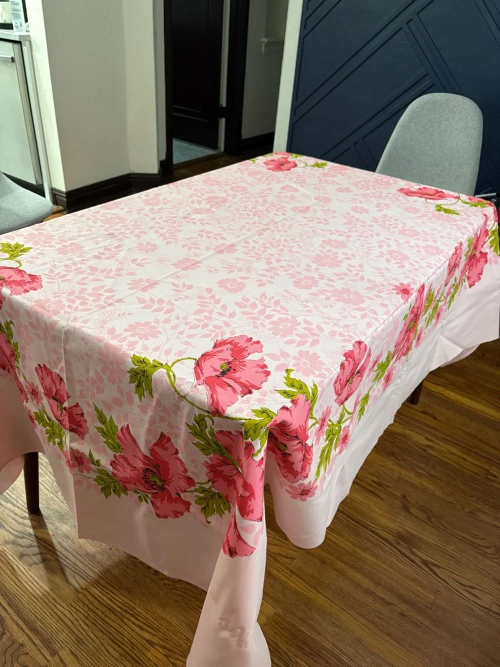 VTG 60s  deadstock Prints Charming tablecloth Sunweave pink floral cotton 60x84